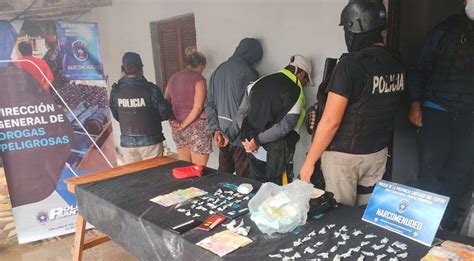 Narcomenudeo detuvieron a tres personas y secuestraron más de 3