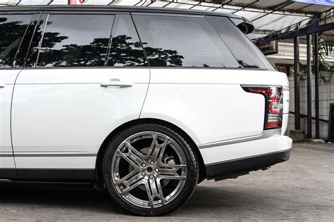Permaisuri Range Rover Vogue With Kahn Rs600 23