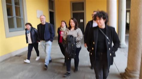 Le Famiglie Arcobaleno Incontrano Il Prefetto Di Milano Insoddisfatti