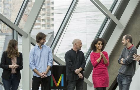 Entre jeunesse mature et jeune maturité Le Devoir