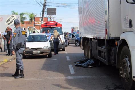 Midianews Idosa Morre Ap S Ser Atropelada E Ter A Cabe A Esmagada