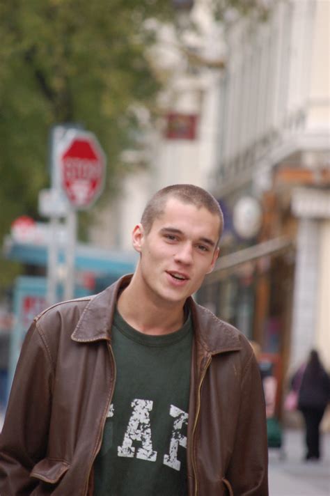 Station Gay Dans La Rue