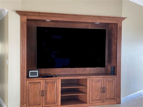 Custom Built-In Traditional Entertainment Center with Raised Panel