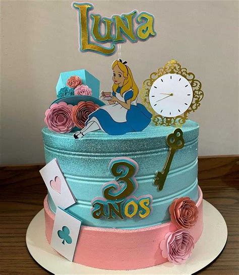 Topo 38 imagem bolo de aniversário de alice no país das maravilhas