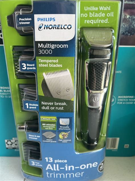 Philips Norelco Multigroomer All In One Trimmer Series 3000 13 Piece