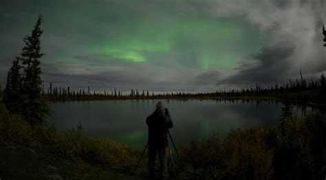 G V Deo Mostra Aurora Boreal No Alasca Resultante De Tempestades