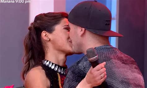 Pancho Rodr Guez Y Spheffany Loza Revivieron Beso De La Semifinal De Eeg