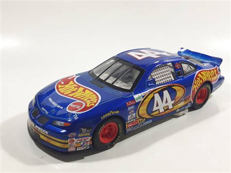 1997 Hot Wheels Pro Racing Nascar 44 Kyle Petty Pontiac Grand Prix Bl