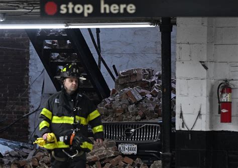 At least one dead, 5 injured in New York building collapse | News24