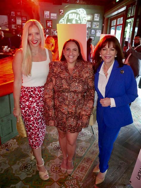 amanda demanda net worth