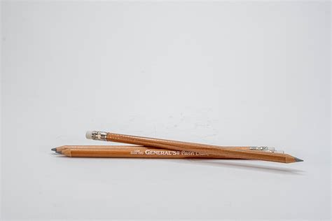 Generals Pastel Chalk Pencil — Double E Quilting