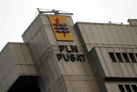 Pln Luncurkan Stasiun Penyedia Listrik Umum Untuk Pkl Republika Online