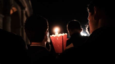 Wax Stained Tisha Bav Texts Illuminate Historical Mourning Rituals