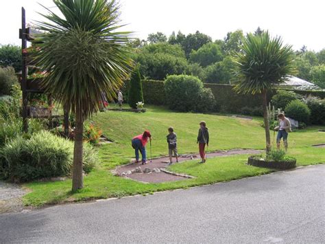 Camping Du Manoir De Penn Ar Ster Location Finistere