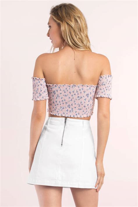 Janelle Off Shoulder Crop Top In Pink 12 Tobi Us