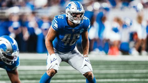 Detroit Lions Rookie LB Jack Campbell Logs More Preseason Reps Leads