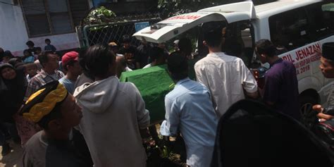 Seluruh Korban Tewas Kecelakaan Maut Bus Smk Lingga Kencana Tiba Di