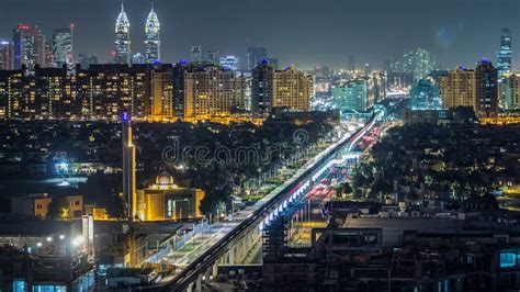 Jumeirah Palm Island Skyline Night Timelapse in Dubai, UAE. Editorial ...