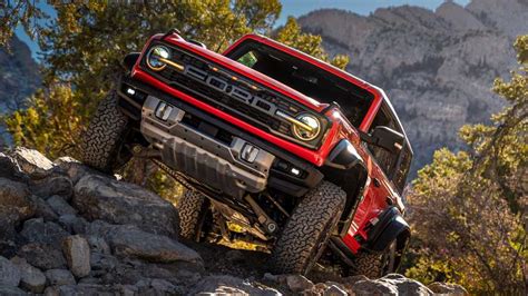 Ford Bronco Raptor News and Reviews | Motor1.com