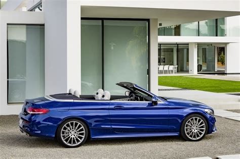 Mercedes C Klasse Cabrio Offener Start in den Frühling