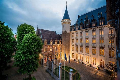 Les œuvres et les lieux de Jan van Eyck à Bruges au cœur de la Flandre