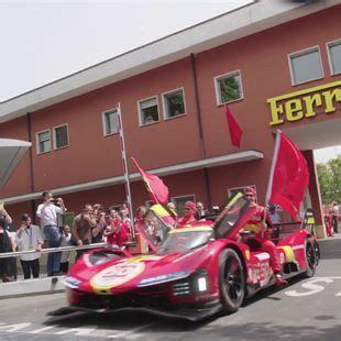 Le Ferrari 499P Sfilano A Maranello Che Festa Per Il Trionfo Alla 24