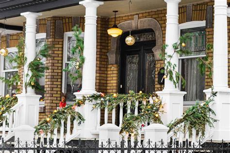 Ways To Decorate Your Front Porch For Christmas