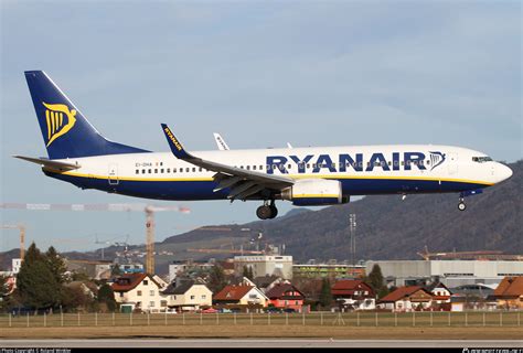 EI DHA Ryanair Boeing 737 8AS WL Photo By Roland Winkler ID 523073