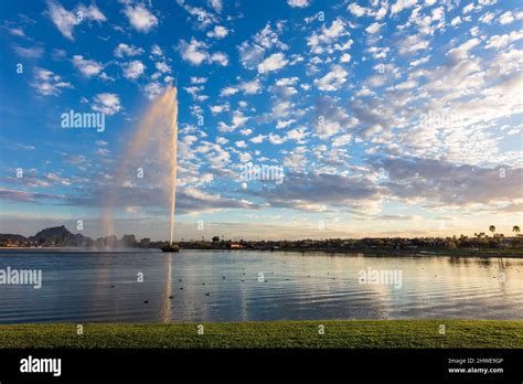 Scenic landscape view of Fountain Park in Fountain Hills, Arizona Stock Photo - Alamy