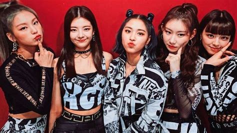 How Itzy Members Have Each Other Saved On Contact List Kpopmap