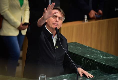 Bolsonaro Pediu A Contatos Para Repassar Ao M Ximo Texto Ataques