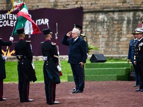 AMLO conmemora los 200 años del Heroico Colegio Militar en Perote Veracruz