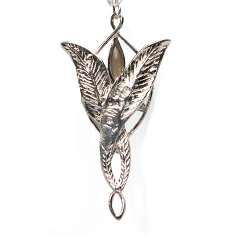 Arwen Evenstar Pendant The Noble Collection Uk