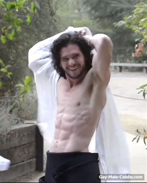 Kit Harington Paparazzi Oops Outdoors Photos Gay Male Celebs