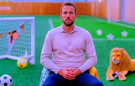 Harry Kane Reads Cbeebies Bedtime Story Ynuktv