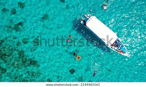 589 Coral Reef 4k Royalty-Free Photos and Stock Images | Shutterstock