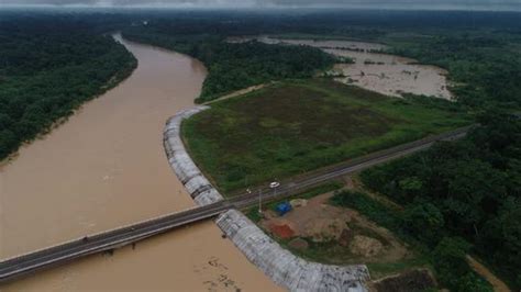 Madre De Dios I Apari La Ciudad Que Se Encuentra Sumergida Desde Hace