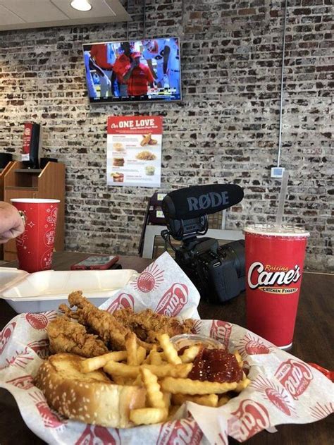 Menu At Raising Canes Chicken Fingers Fast Food Knoxville