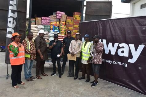 Betway Donates Relief Materials To NEMA For Bayelsa Flood Victims