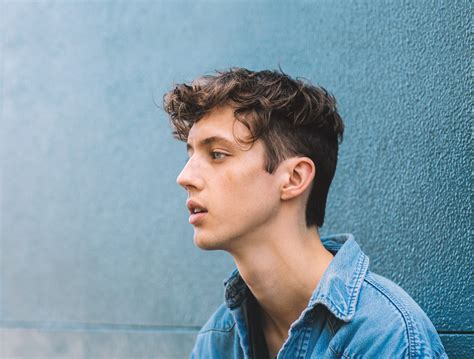 Troye Sivan Is The Bravest Pop Star We Know Glamour