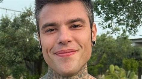 Fedez Ho Avuto Unemorragia Interna A Causa Di Due Ulcere Le