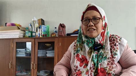 Komitmen Dan Pengawalan Proaktif Hj Neng Madinah Dukung Pembangunan