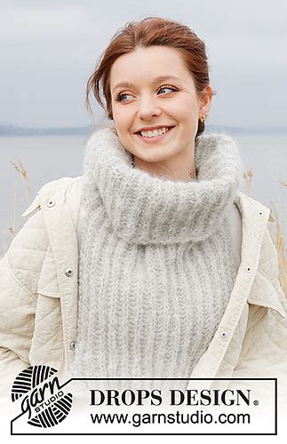 Ravelry 242 9 Autumn Winds Neck Warmer Pattern By Drops Design