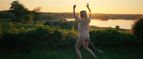 Nude Video Celebs Emma Sehested Hoeg Nude Skifting 2021