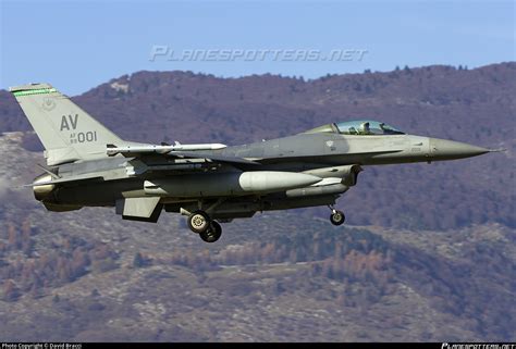 89 2001 United States Air Force General Dynamics F 16c Fighting Falcon Photo By David Bracci