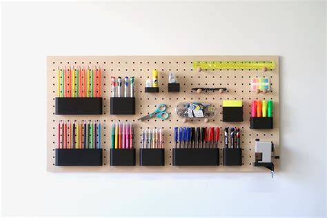 Étagère murale panneau perforé Pegboard pour l organisation du bureau