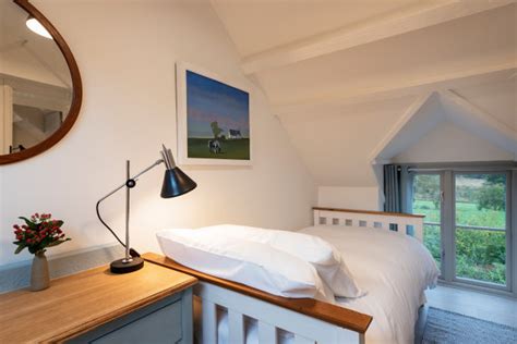 Houzz Tour An Old Welsh Cottage Gets A Sensitive Renovation Houzz Uk