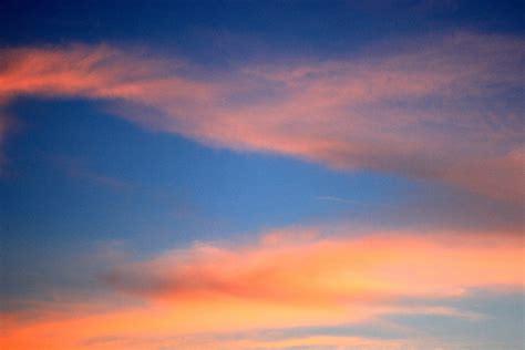 Orange Clouds In Deep Blue Sky Blue Sky Images Divine Nature Free Photographs Sky Pictures