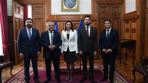 Presidente De La Corte Suprema Toma Juramento A La Y Los Nuevos