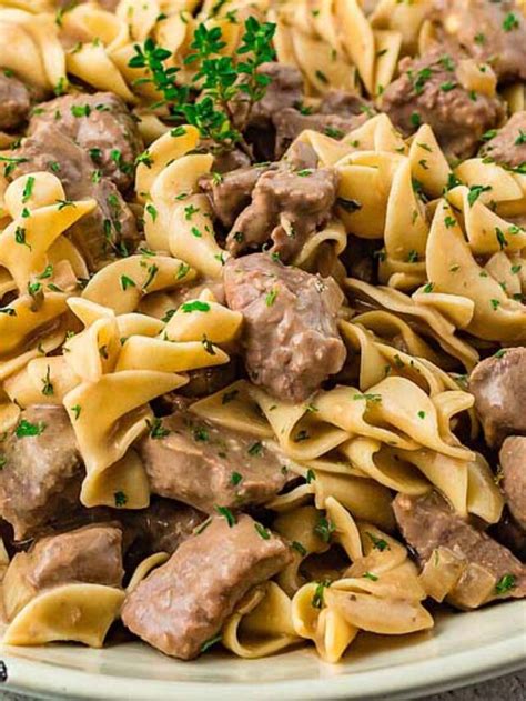 Slow Cooker Beef And Noodles With Mushrooms Xoxobella